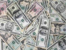 Insiders Secret in Finding and Getting Grants: How to Apply for Government Grants the Right Way