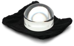 Ultradome Self Focus Light Gathering Magnifier
