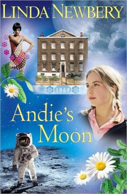 Andie's Moon (Historical House) Linda Newbery